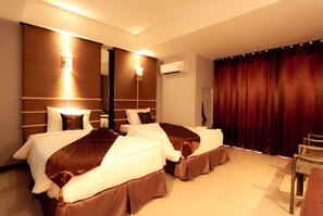 Tempat tidur bayi gratis, tempat tidur lipat/tambahan, dan Wi-Fi gratis