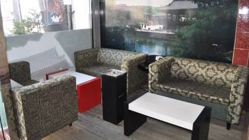 Sala de estar en el lobby