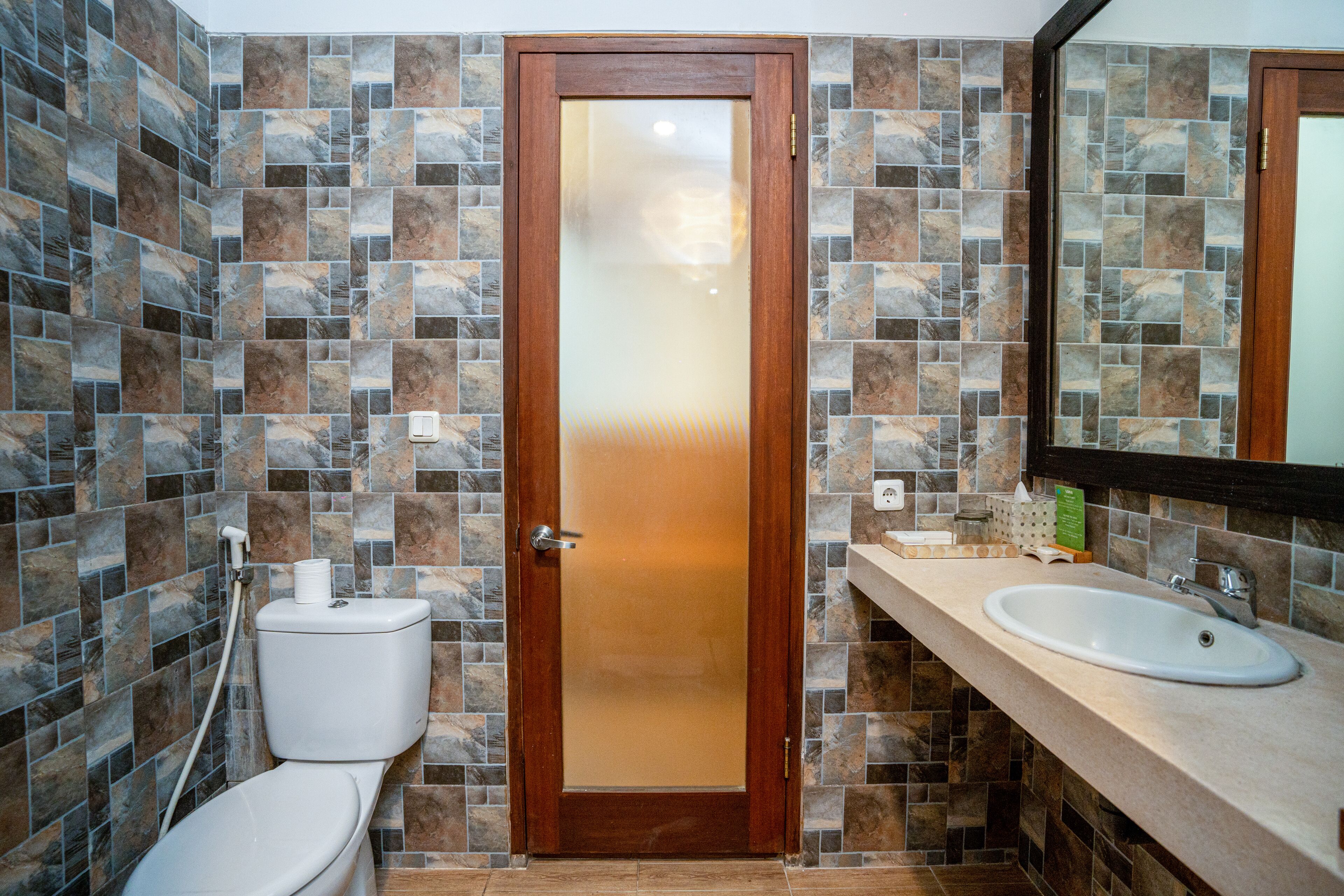 shower, free toiletries, slippers, bidet