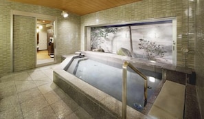 室內 Spa 池