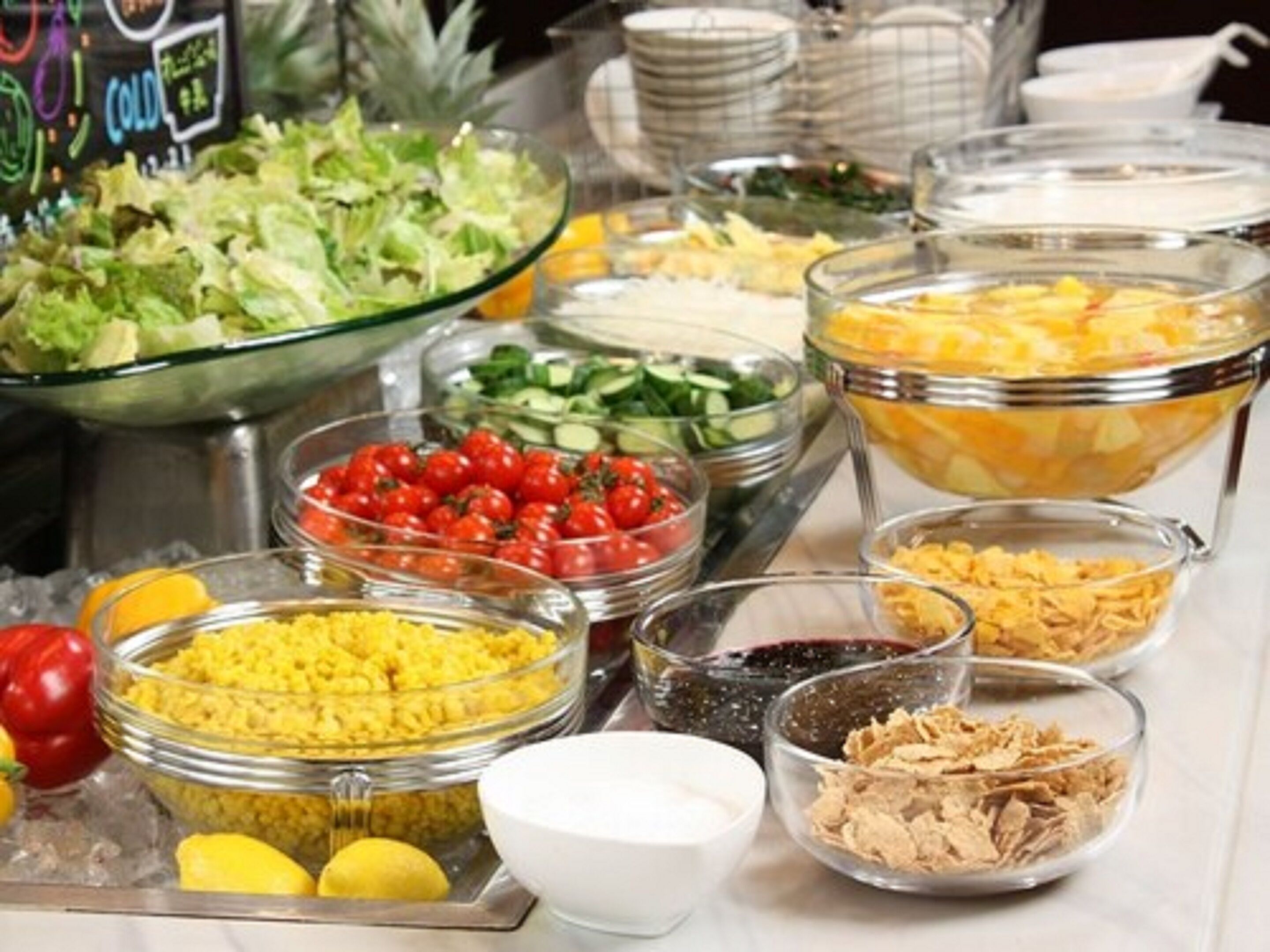 daily cooked-to-order breakfast (jpy 1280 per person)