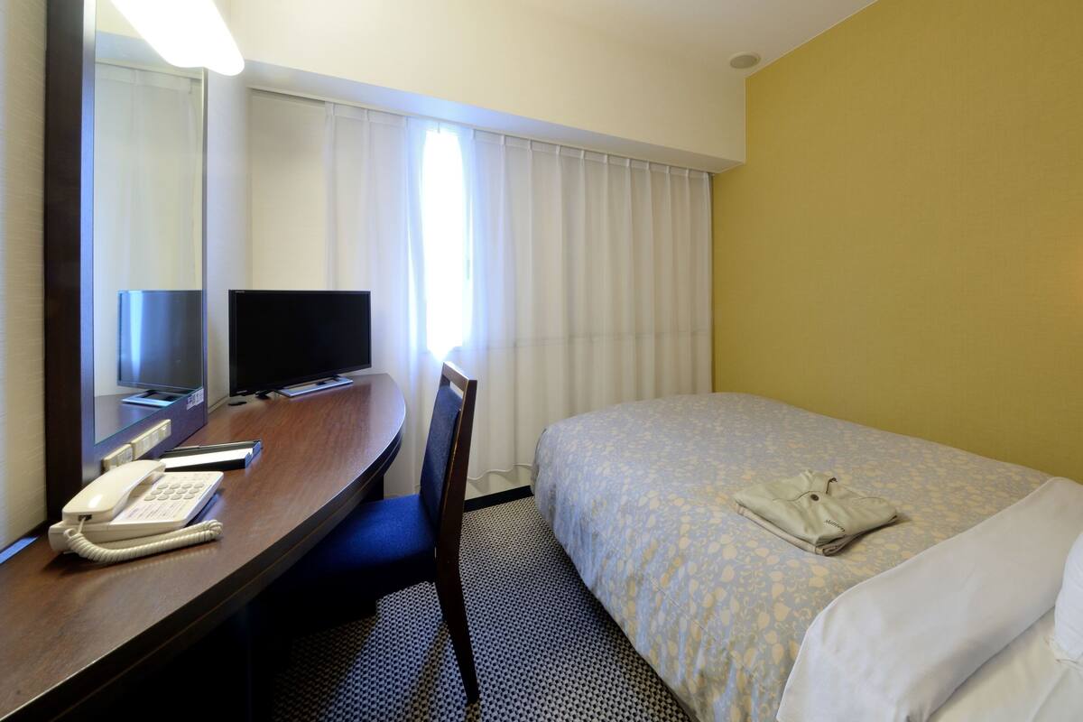 Couette en duvet d'oie, bureau, rideaux occultants, Wi-Fi gratuit