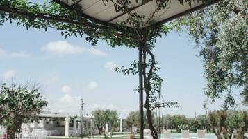 Standard-Doppelzimmer | Minibar, Zimmersafe, Schreibtisch, schallisolierte Zimmer