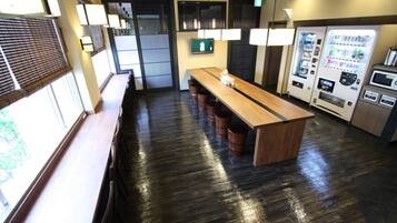 Café da manhã feito na hora todos os dias (JPY 1460 por pessoa)