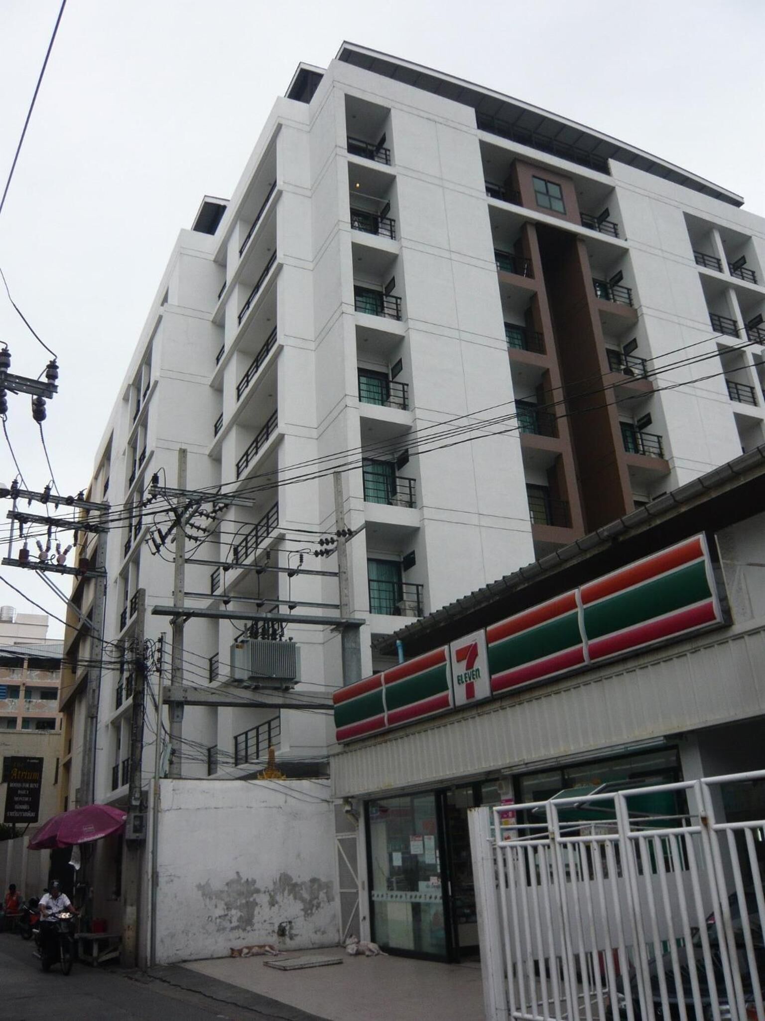 Photo - The Atrium Ratchada 13