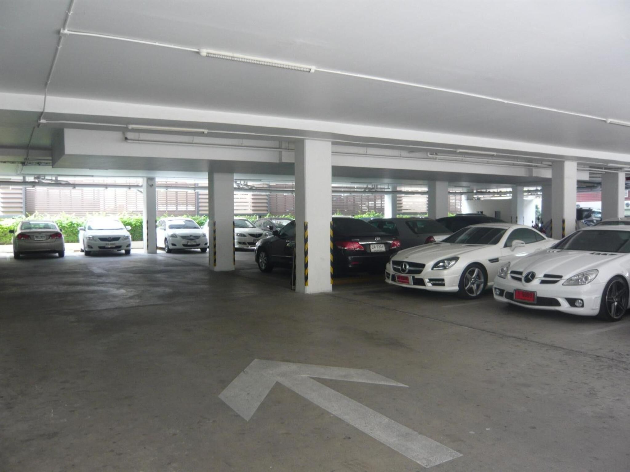 Photo - The Atrium Ratchada 13