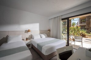 Safe på rommet, strykejern/-brett og wi-fi (inkludert)