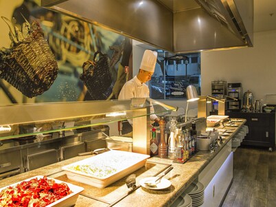  Jupiter Lisboa Hotel – Rooftop & Spa