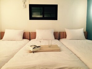 Chambre Triple (Non-Korean Nationals Only) | Lits pliants/supplémentaires, Wi-Fi gratuit