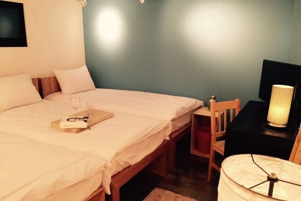Kamar Triple (Non-Korean Nationals Only) | Tempat tidur lipat/tambahan dan Wi-Fi gratis