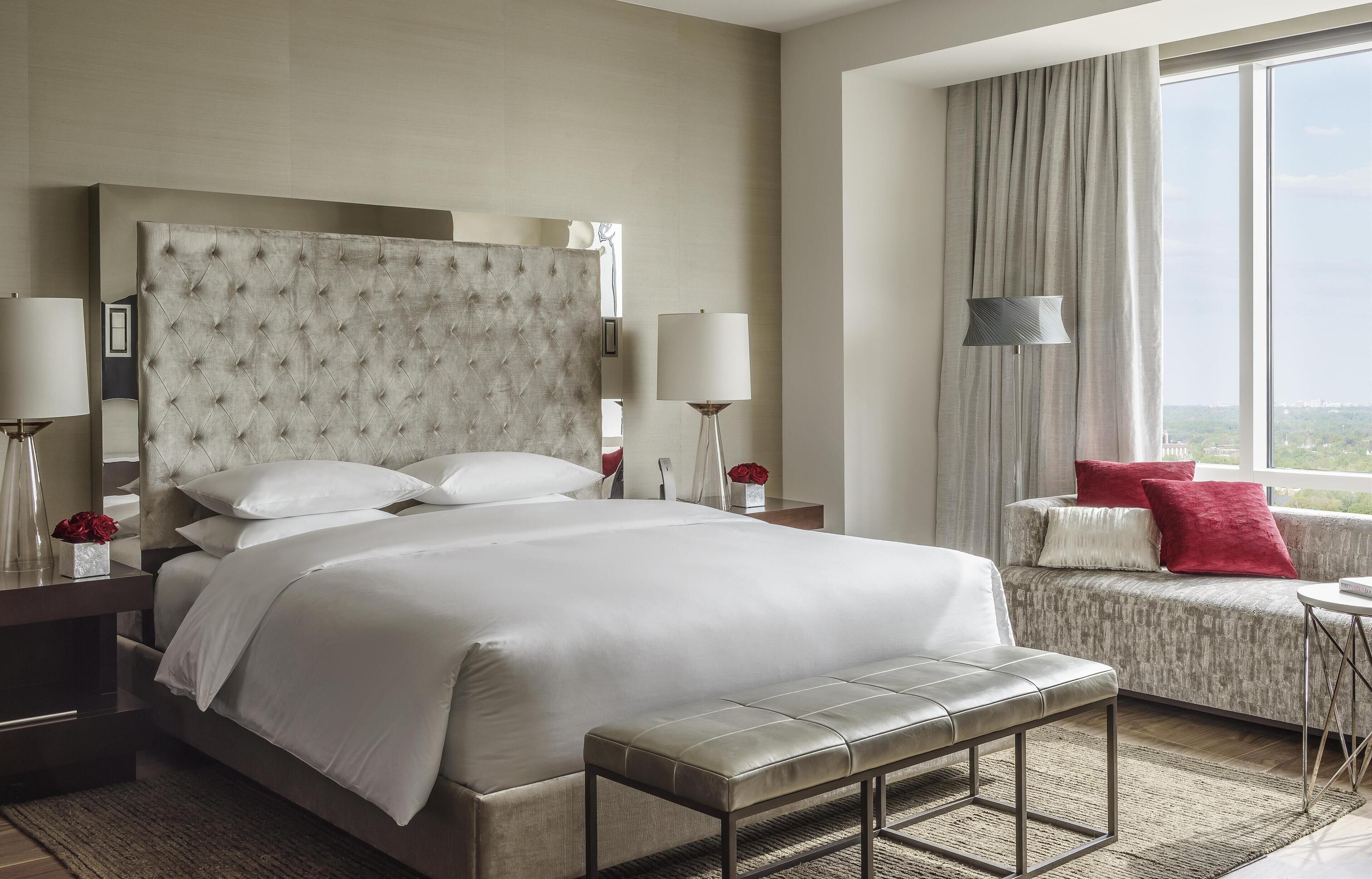 premium bedding, down duvets, in-room safe, desk