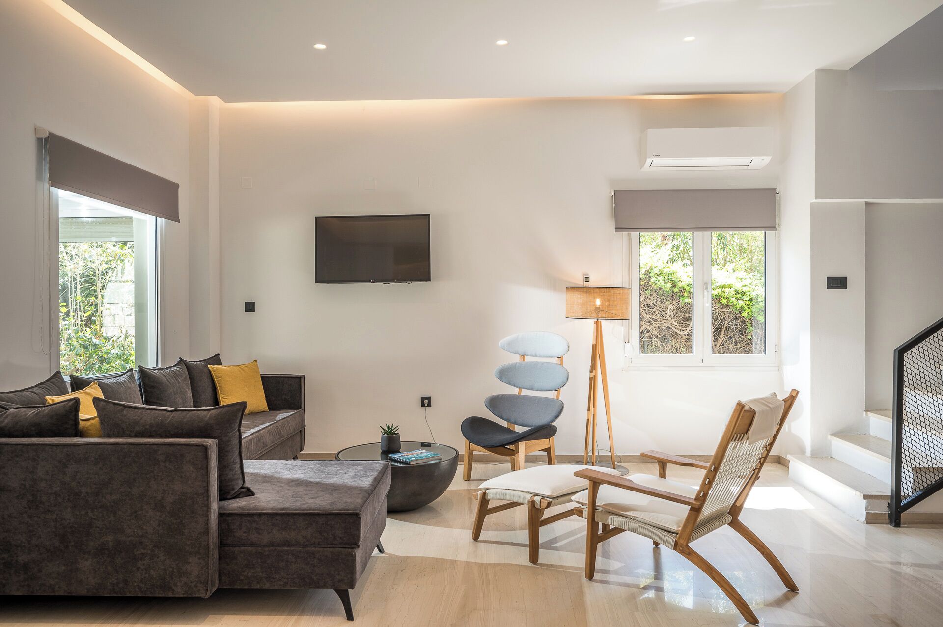 superior villa | living area | 20-inch tv with satellite channels