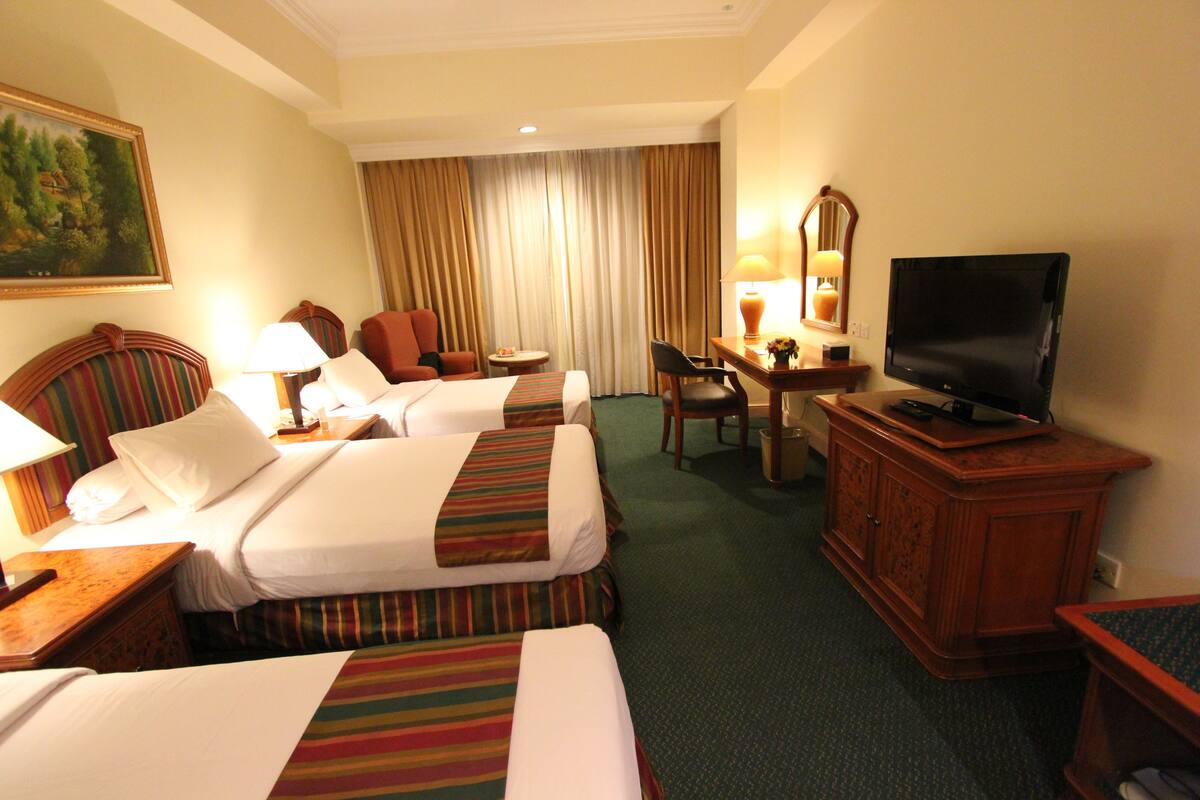 Deluxe Triple Room