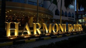 Front of property - Harmoni Hotel (Batam)