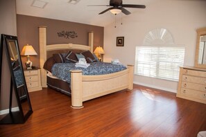 Deluxe House, 4 Bedrooms | 1 bedroom, premium bedding, individually decorated