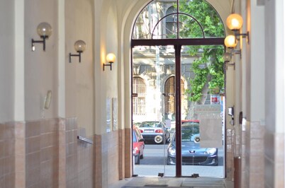 Broadway City Guesthouse