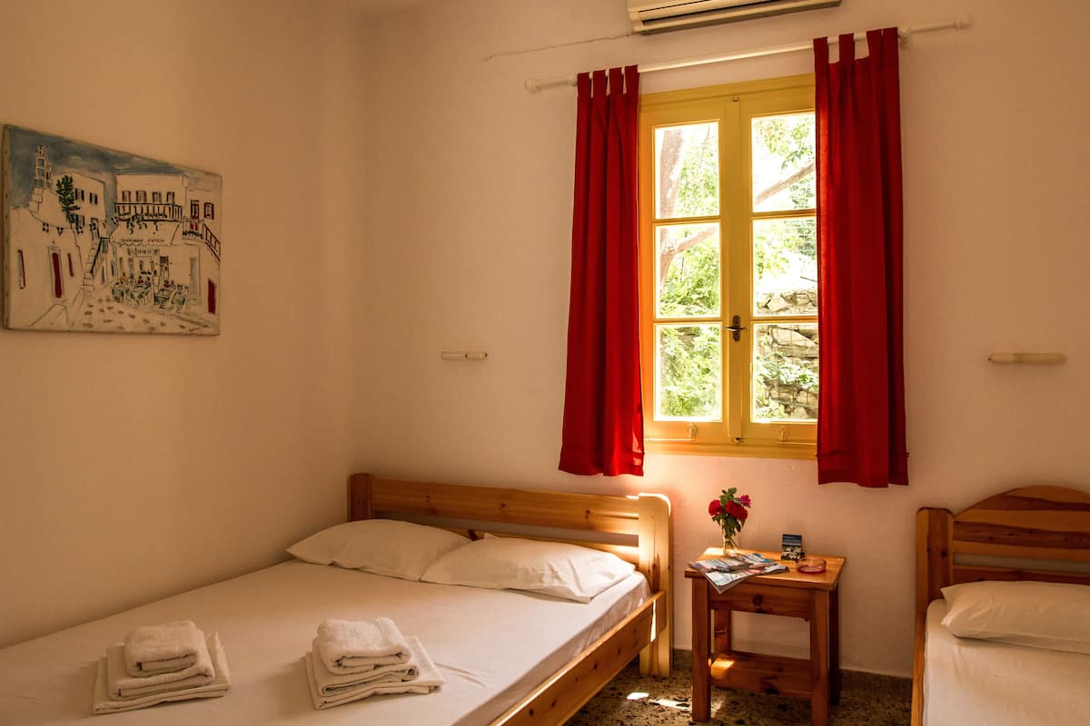 In-room safe, iron/ironing board, WiFi (free)