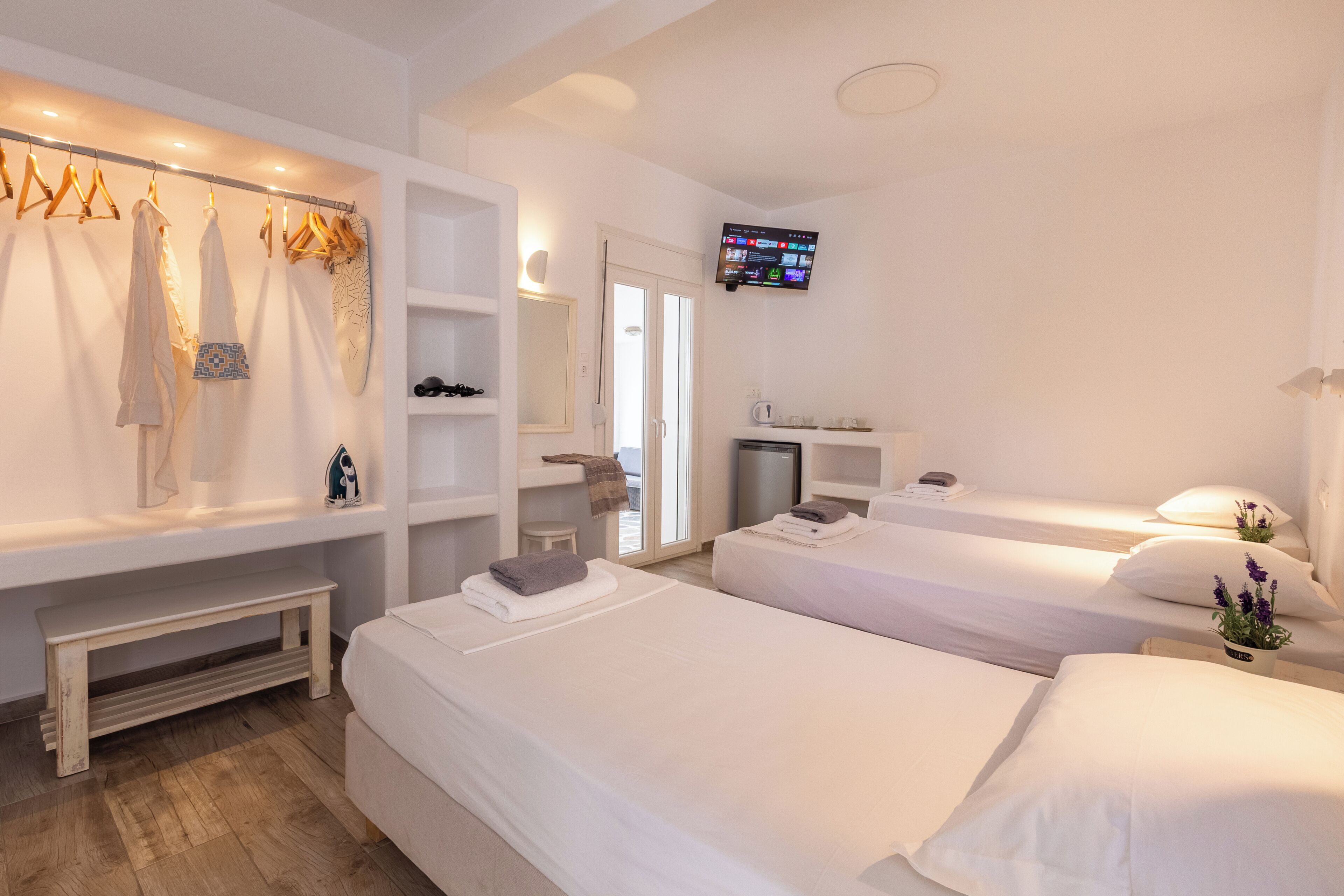 슈피리어 쿼드룸, 금연, 전용 욕실 | 무료 WiFi