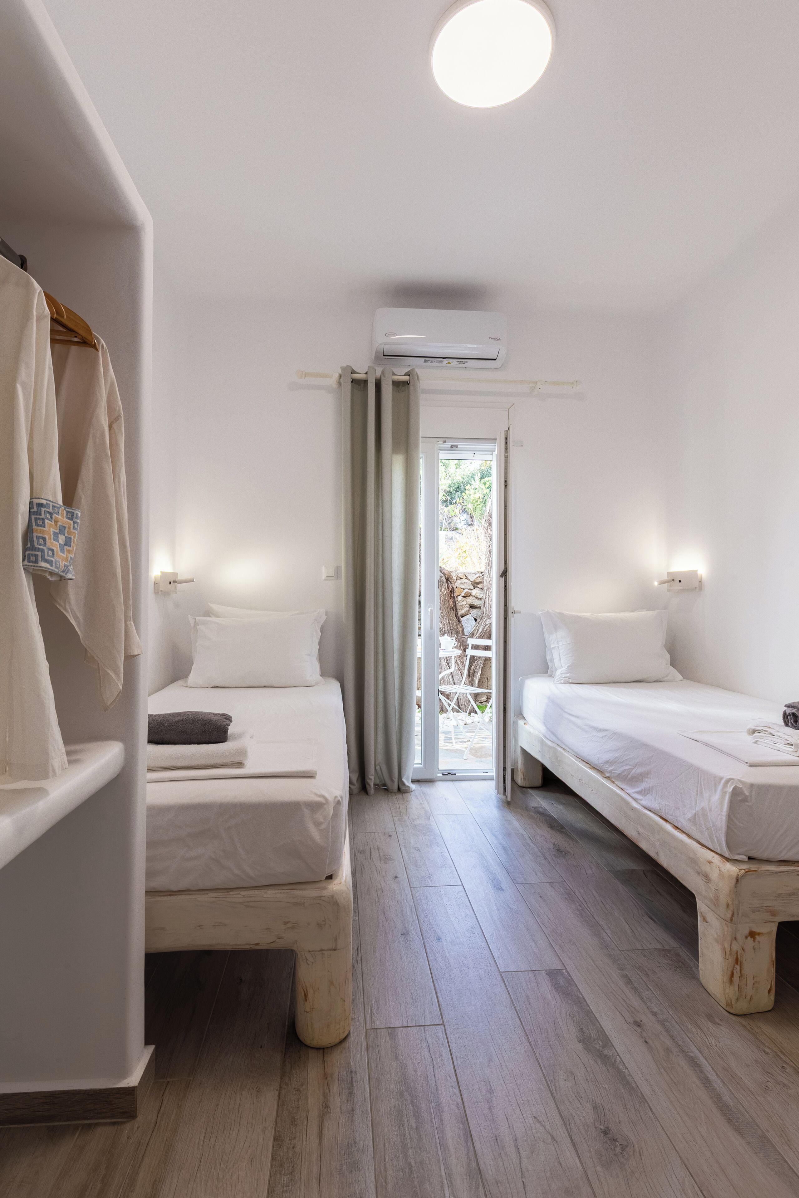 Habitación con 2 camas individuales, 2 camas individuales, para no fumadores, baño privado | Wifi gratis 
