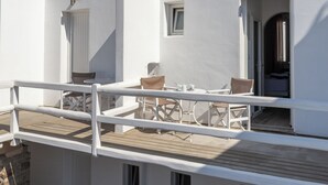 Deluxe Double Room, 1 Queen Bed, Balcony | Terrace/patio - Alexandra Suites & Rooms - MYKONOS PORT (Mykonos)