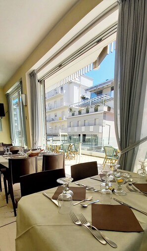 Restaurant - Hotel Brotas (Rimini)
