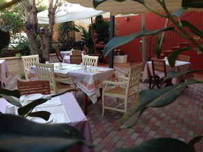 Servei de restauració a l'aire lliure