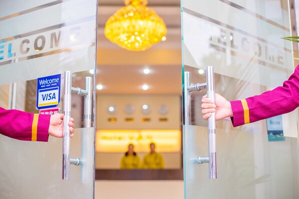 Front of property - Hotel V.A.N (Yangon)