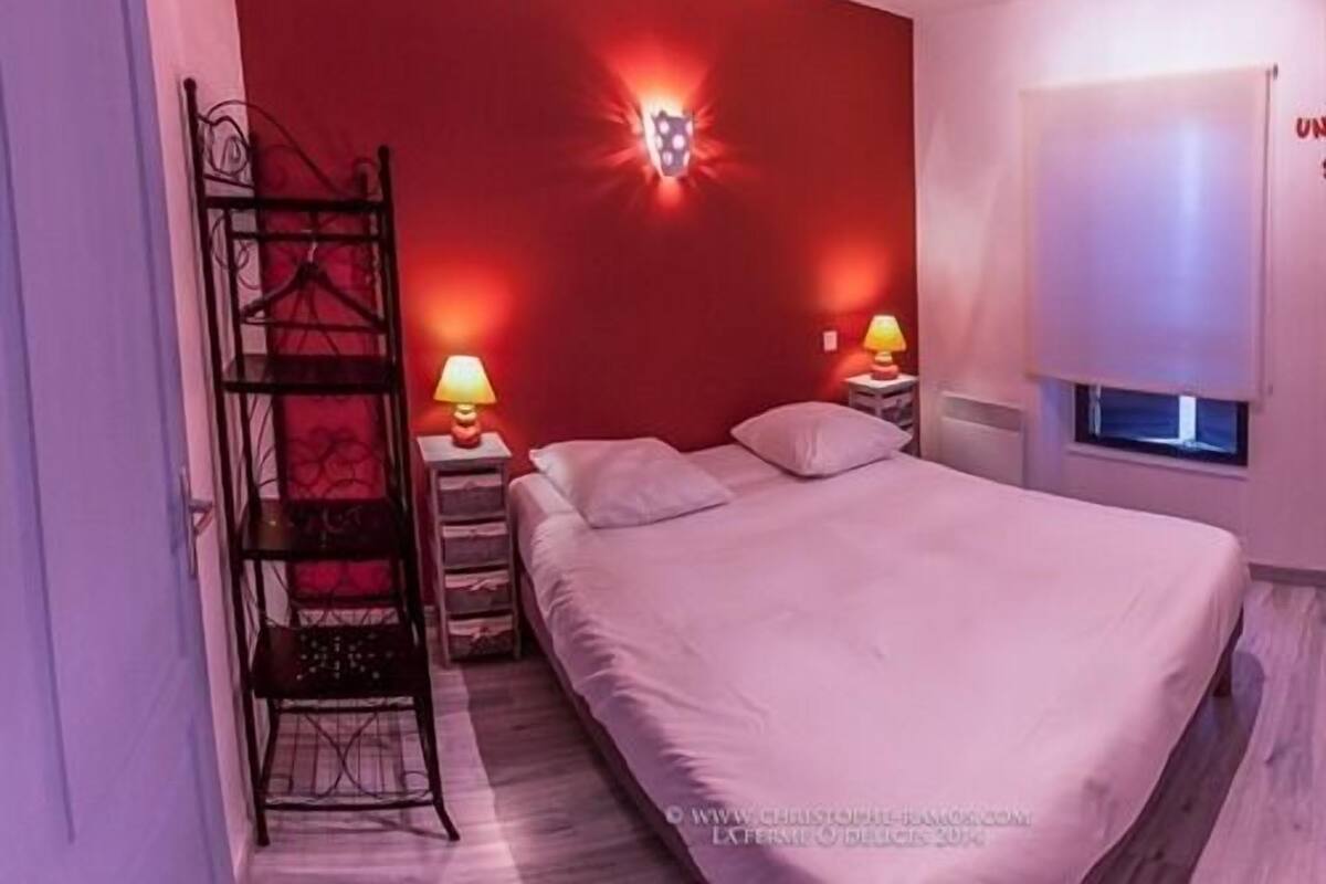 Standard Double Room, Private Bathroom, Lake View (La chambre Marocaine)