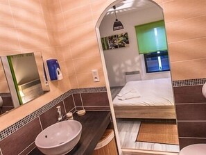 Superior Double Room, Private Bathroom, Lake View (Zen Attitude)