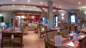 Unclassified image, 2 of 27, button - La Ferme O Délices (Calmont)