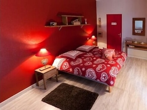 Standard Suite, Private Bathroom, Lake View (Cocooning) | WiFi - La Ferme O Délices (Calmont)