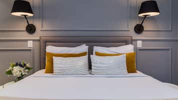 Premium Suite | Minibar, in-room safe, individually decorated, desk