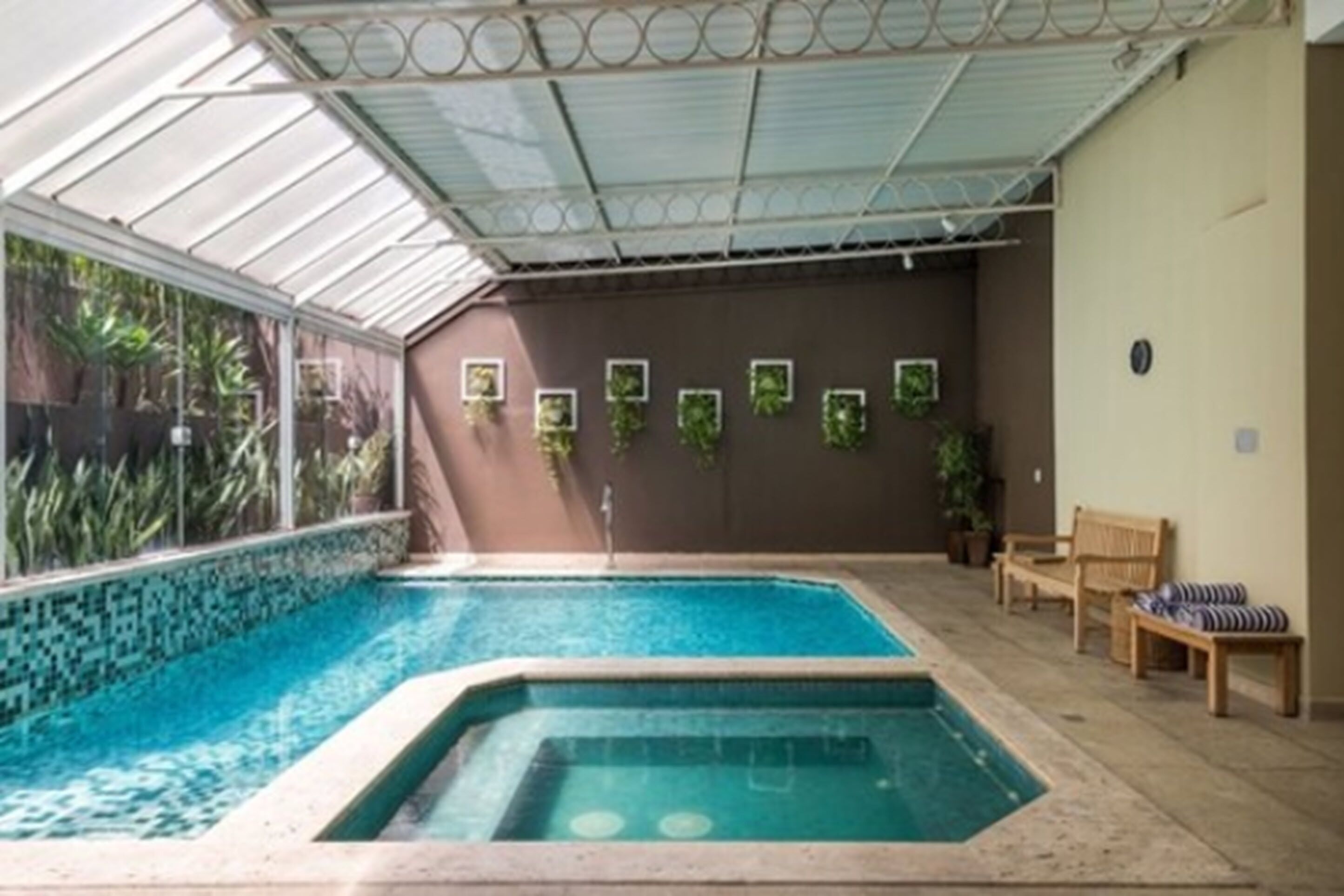indoor pool, pool loungers