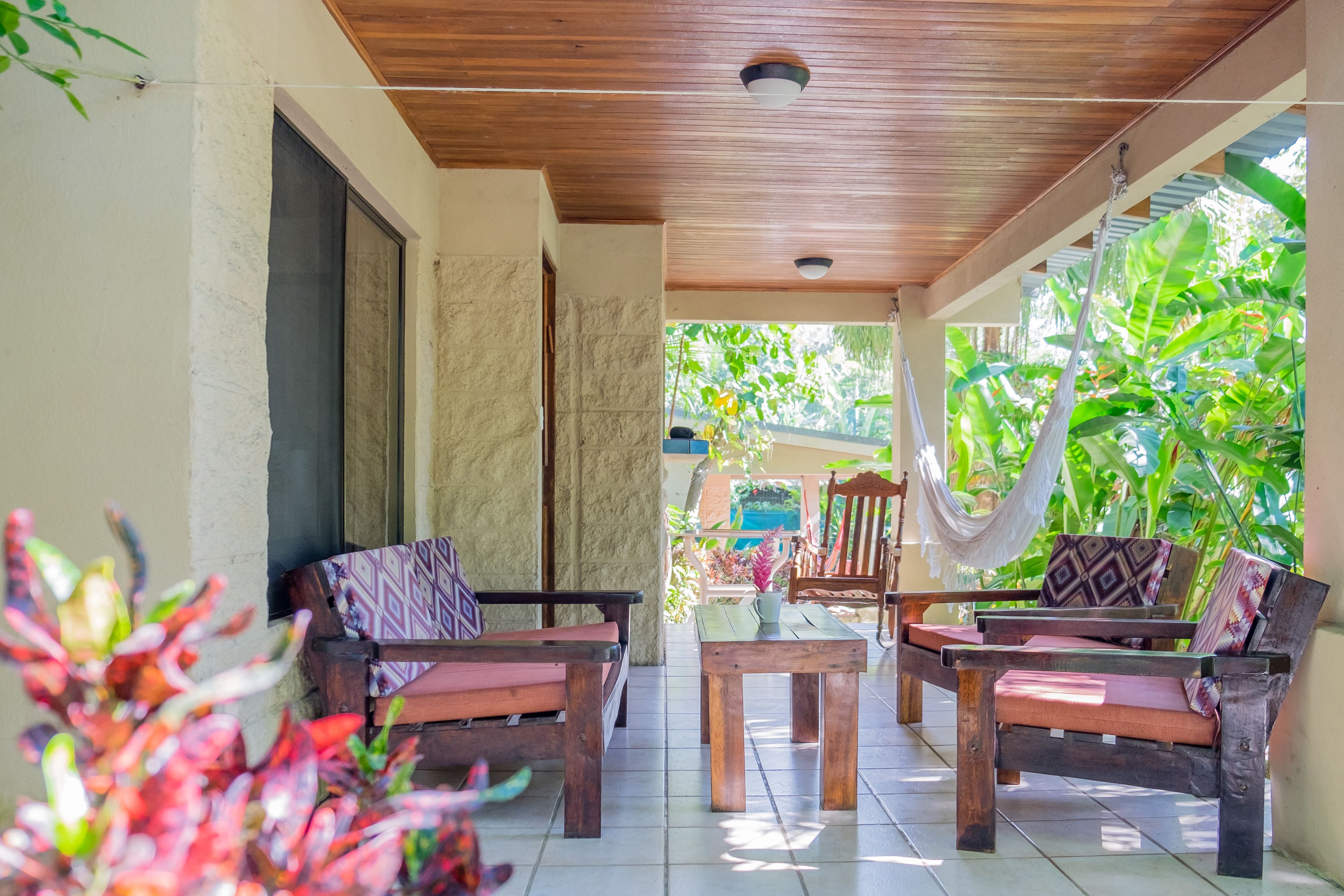 Junior-bungalow - 2 soveværelser - udsigt til pool - have-område | Terrasse/gårdhave