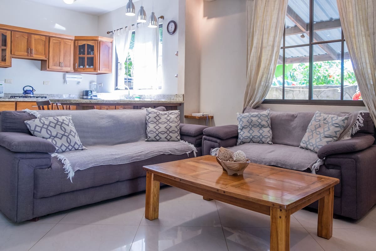 family house, 2 bedrooms, 2 bathrooms | living room | 22-inch flat-screen tv with cable channels, tv