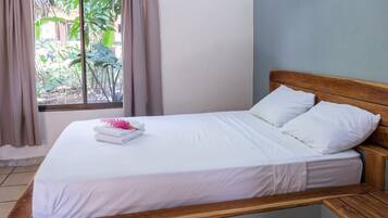 Comfort Double Room, 1 Bedroom, Garden View, Poolside | In-room safe, free cribs/infant beds, free WiFi, bed sheets