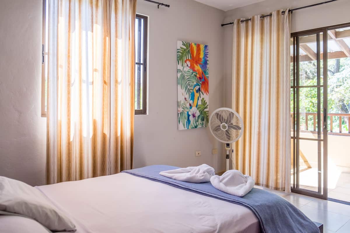 Family House, 2 Bedrooms, 2 Bathrooms | 1 bedroom, in-room safe, free cots/infant beds, free WiFi