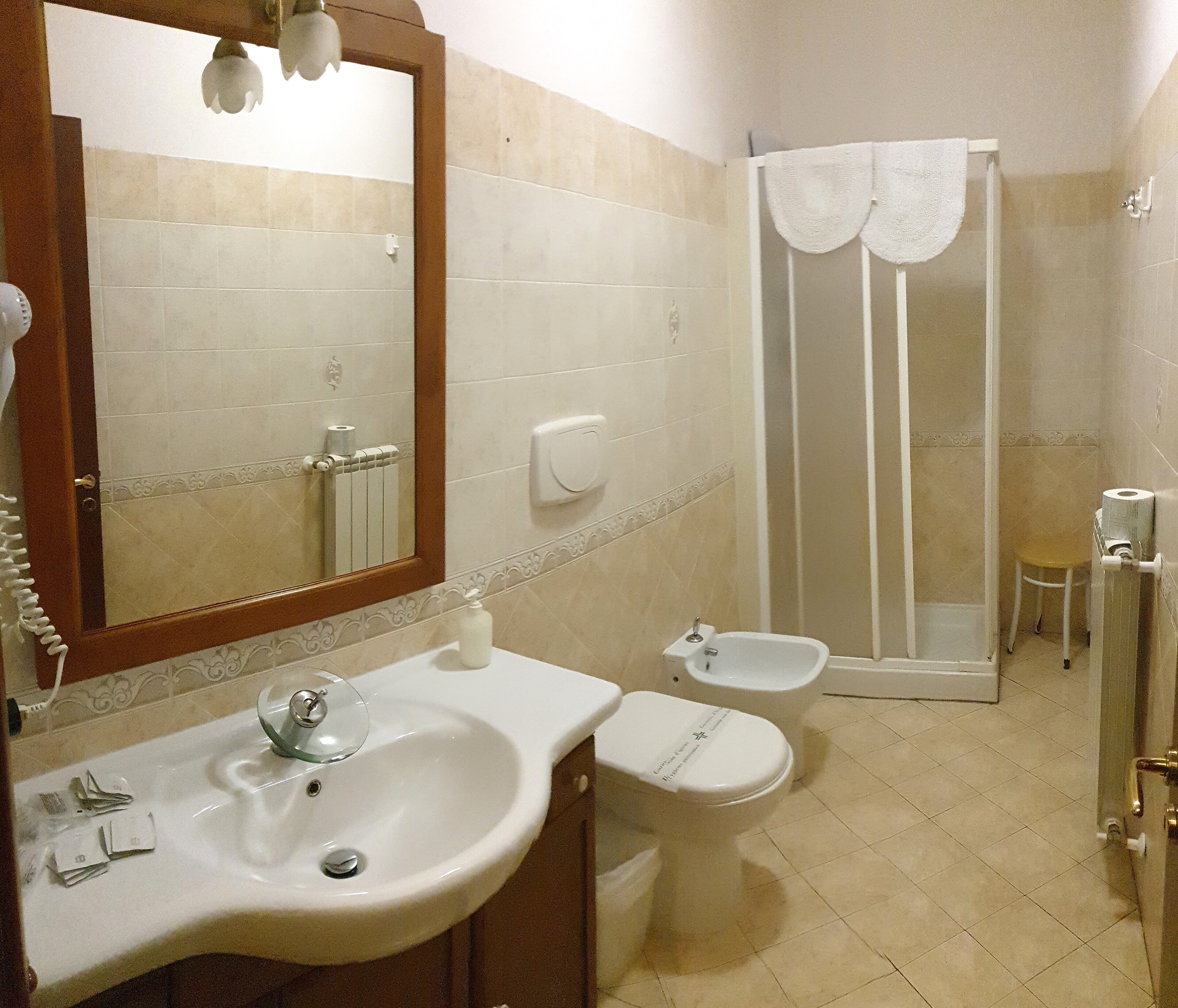 Chambre Quadruple Classique | Salle de bain