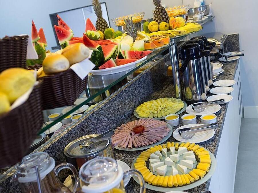 Frühstücksbuffet am Wochenende (49.90 BRL pro Person)