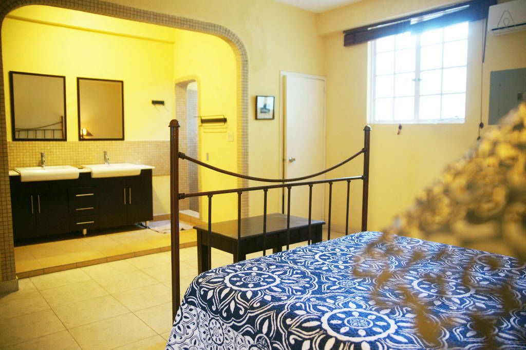 Family Apartment, 2 Bedrooms, Non Smoking | Bathroom sink