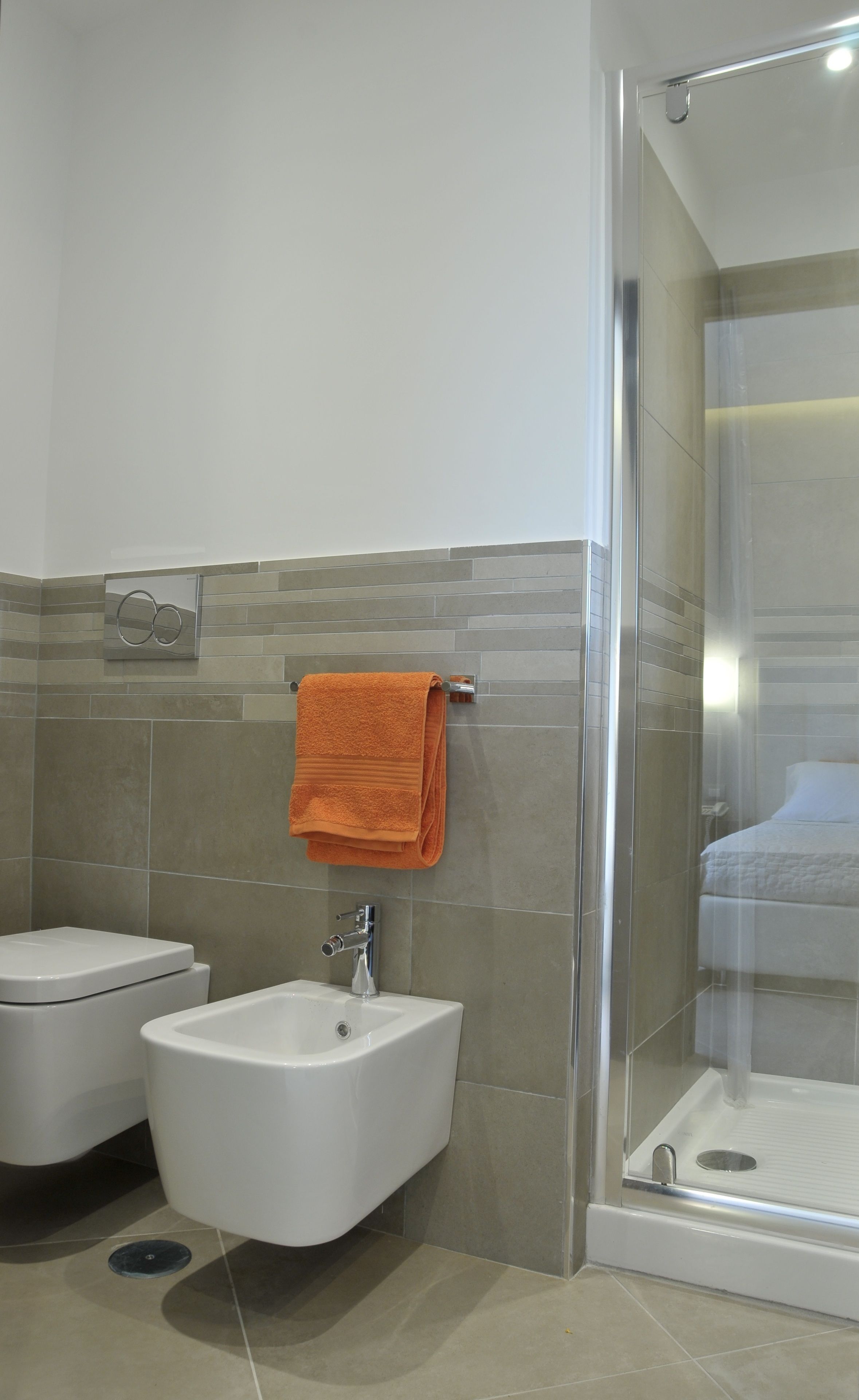 Photo - Gemini Suite