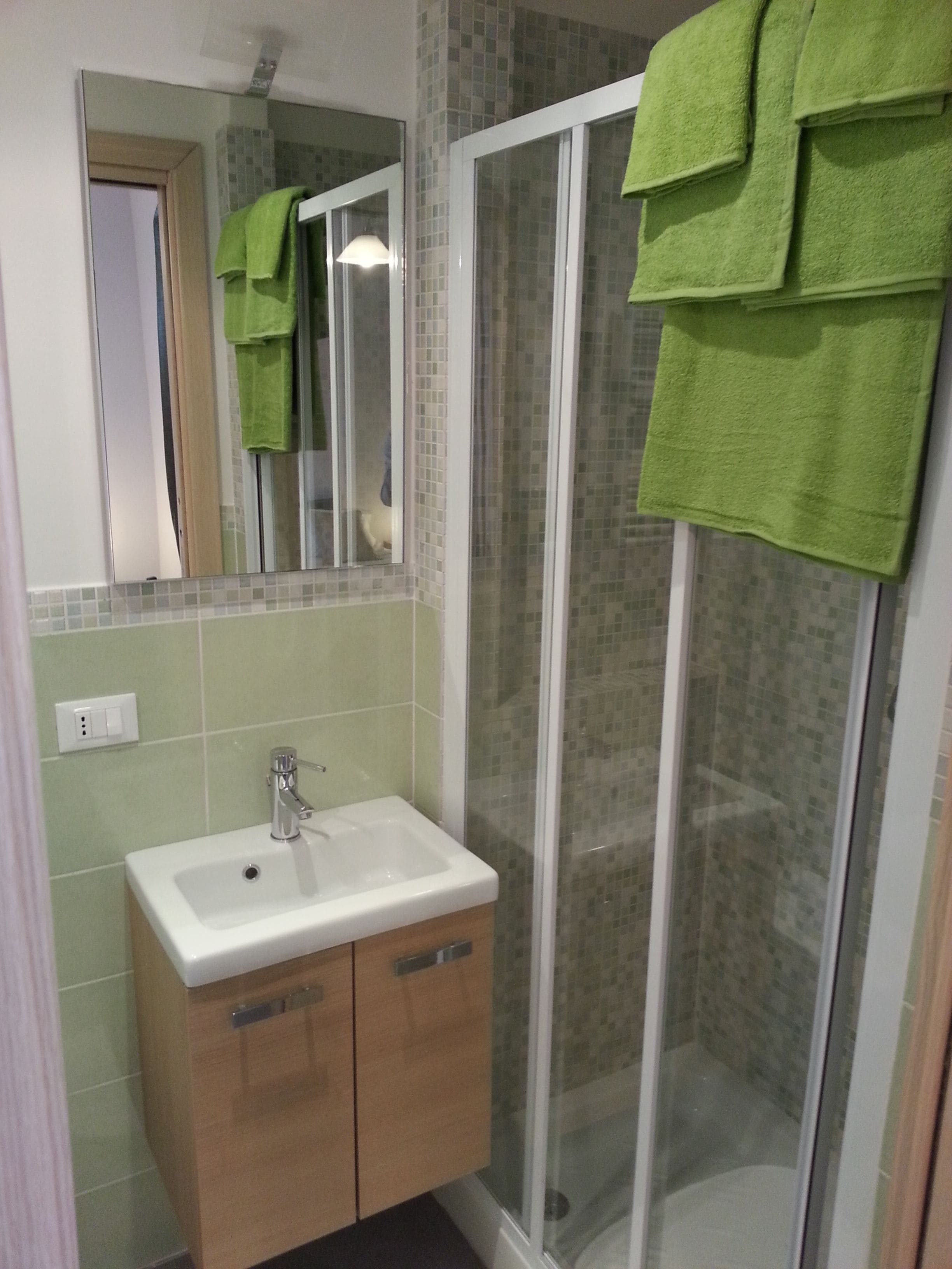 Photo - Gemini Suite