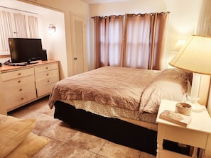 Premier-Zimmer, 3 Schlafzimmer | Zimmersafe, Bügeleisen/Bügelbrett, kostenloses WLAN, Bettwäsche