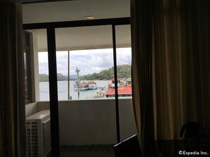 Junior Suite Twin Bed | View from room