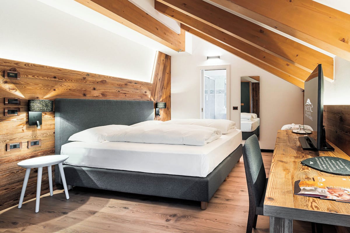 Superior Double or Twin Room, Balcony, Mountain View (Superior Mansarda) | Minibar, in-room safe, soundproofing, free WiFi