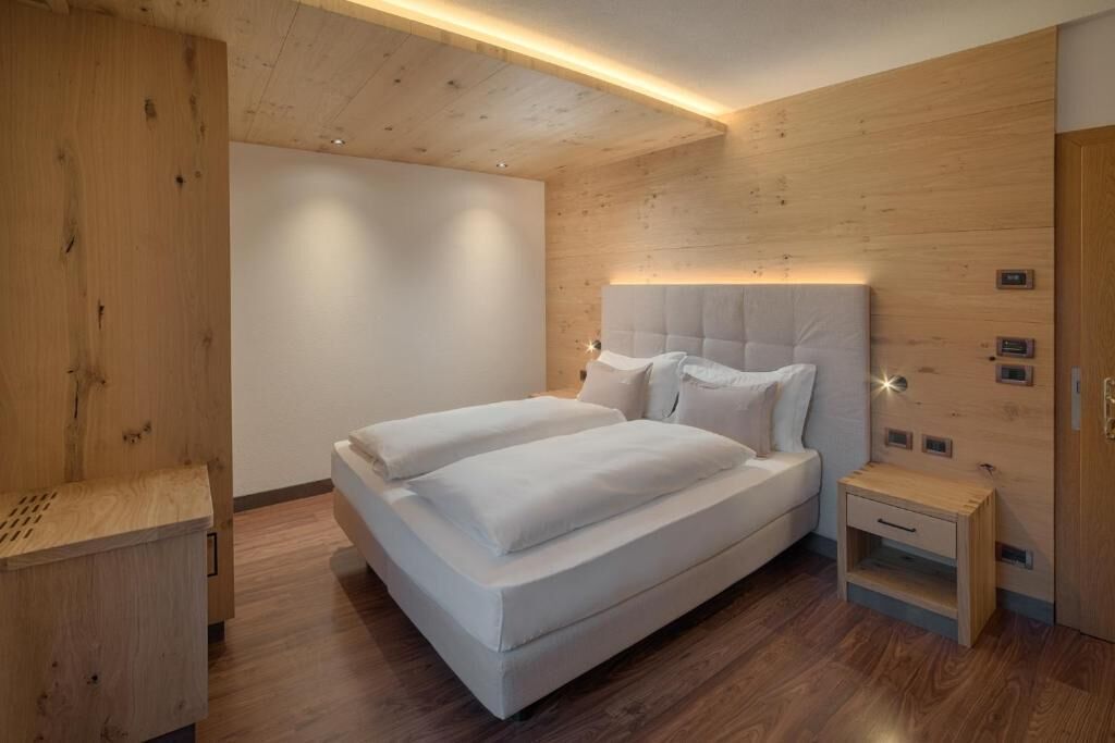 Chambre Supérieure Double ou avec lits jumeaux, balcon, vue montagne