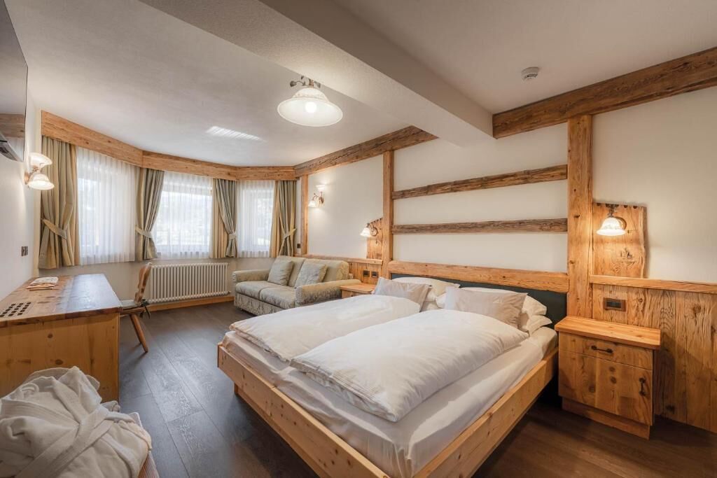 Suite Junior, balcon, vue montagne (4)