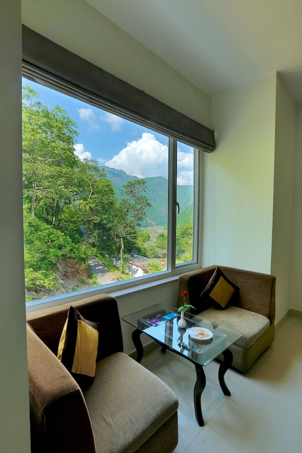 Elite Room | Room service - dining