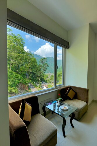 The Grand Shiva Resort & Spa