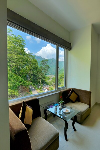 The Grand Shiva Resort & Spa